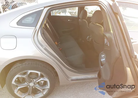 2022 Chevrolet Malibu Fwd Lt from USA, damaged, VIN 1G1ZD5ST5NF120082